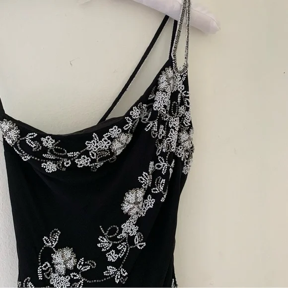 SOLD Stunning Vintage Y2K Asymmetrical Beaded Dress Cache Sz 6 - Picture 4 of 16